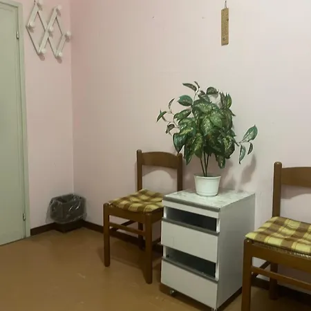 Homestay Famagosta Milan